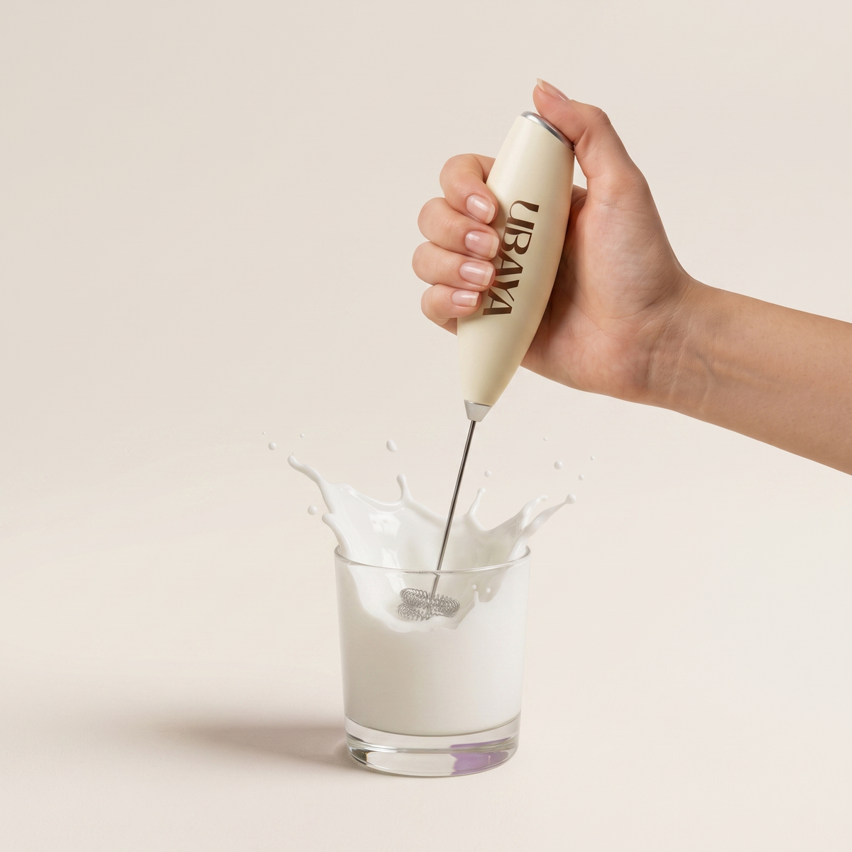 Mousseur à lait Offert